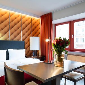 Classic Zimmer mit Kingsize-Bett